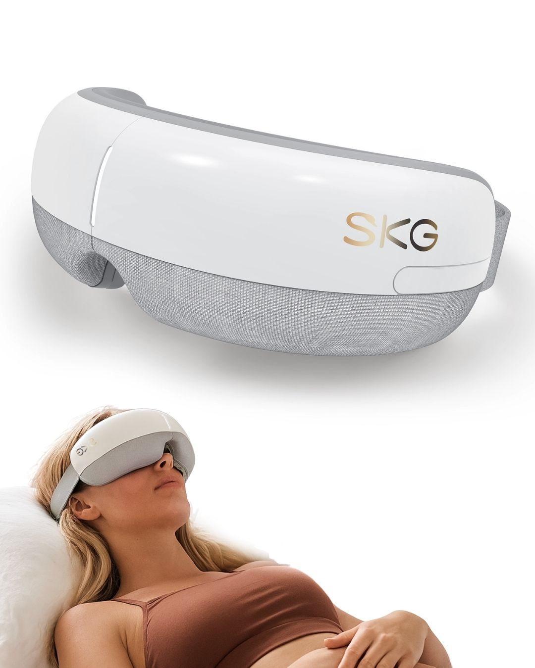 SKG øyemaske med shiatsu-massasje mot hodepine og migrene, vises på kvinne som slapper av i sengen.