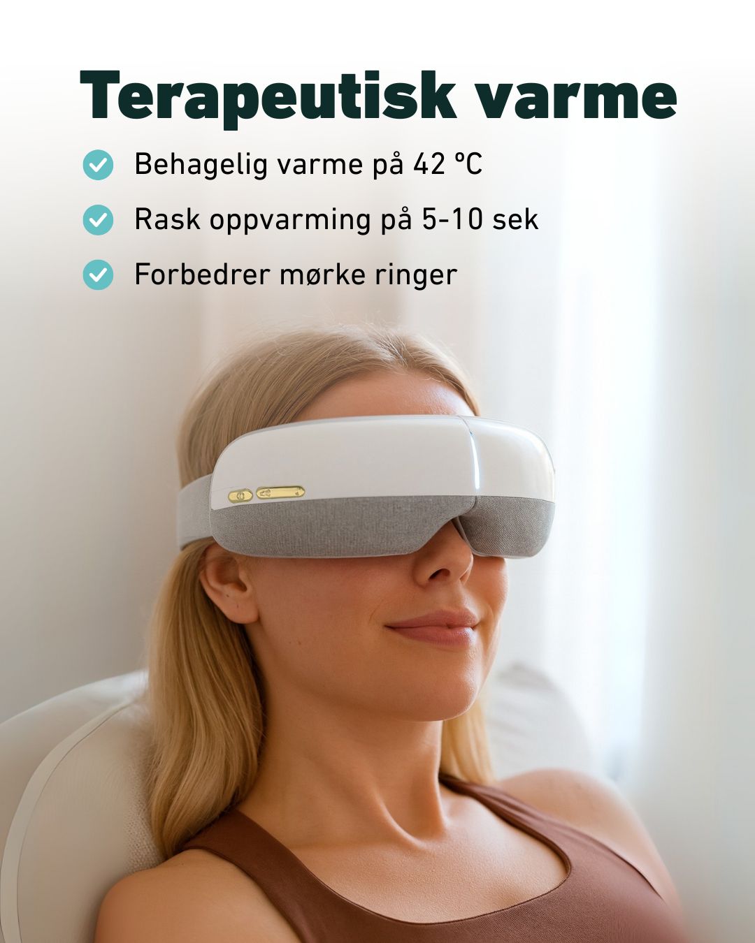 Kvinne bruker SKG massasjeøymaske med terapeutisk varme på 42 grader, som reduserer mørke ringer